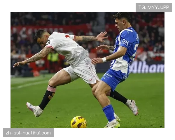 塞尔电台：塞维利亚主帅弗洛雷斯与总监就夏季引援的“战术类型”产生分歧。